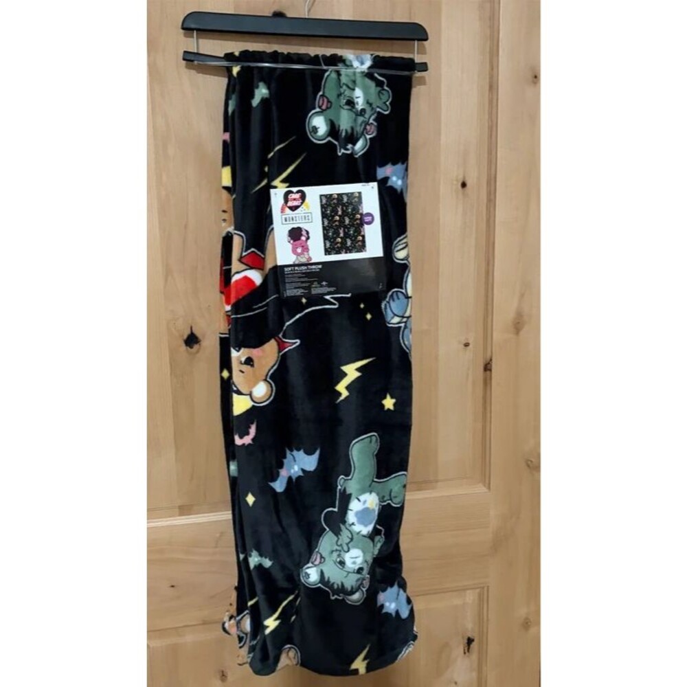 Care Bears x Monsters Soft Plush Throw Blanket – Halloween Print NWT